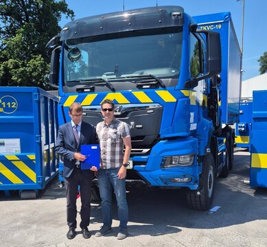 Občina Ravne na Koroškem prevzela vozilo za boljšo odzivnost ob podnebnih nesrečah (2)